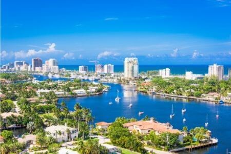 Fort Lauderdale title lending rates to consider.